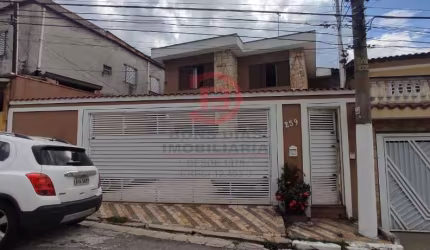 Sobrado com 4 Quartos á Venda, Vila Ré