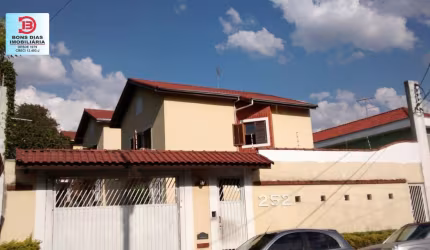 Sobrado condomínio 2 quartos e 1 vaga de garagem - Vila Ré, com boa localização.
