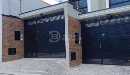 Sobrado  com 03 dormitorios à venda na Vila São Geraldo, São Paulo