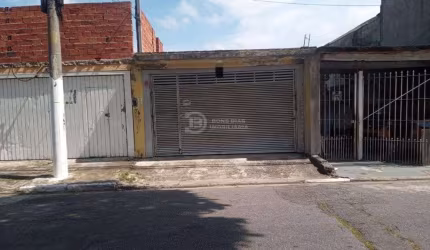 Imóvel à venda com 3 casas e 2 vagas de garagem - Vila São Francisco