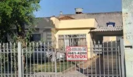 CASA TÉRREA COM 3 QUARTOS E QUINTAL GRANDE À VENDA NA VILA SÃO FRANCISCO/SP