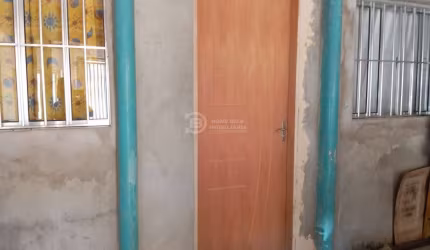 Casa térrea à venda 2 quartos e outra casa nos fundos bairro Jardim Liderança - Itaquera, em São Paulo