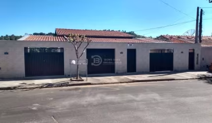 Ampla casa de 5 dormitórios no Parque Florianópolis, Jaguariúna
