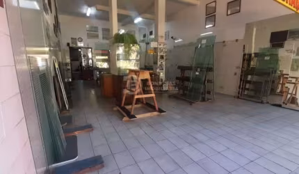 Salão Comercial Térreo com Escritório e Salão no piso superior - Venda - Penha