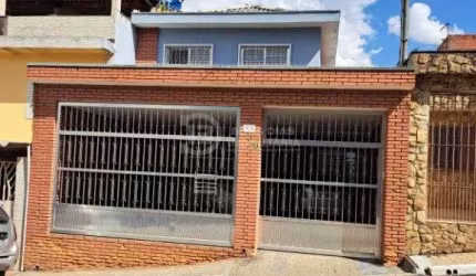 Casa à venda no bairro Burgo Paulista, São Paulo - 03 dormitórios, suíte e garagem coberta!