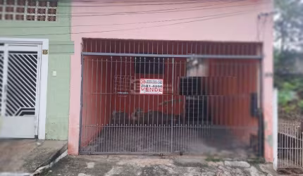 Casa à venda na Vila União, São Paulo - 2 dormitórios, 2 garagens!