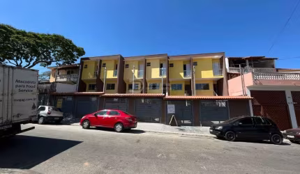 SOBRADO FRONTAL COM 2 QUARTOS 2 VAGAS À VENDA NO CANGAÍBA/SP