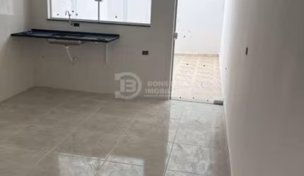 SOBRADO FRONTAL COM 2 QUARTOS 2 VAGAS À VENDA NO CANGAÍBA/SP
