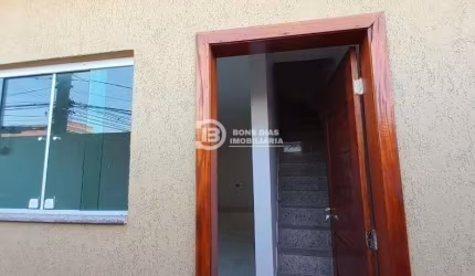 SOBRADO EM CONDOMÍNIO COM 2 SUÍTES 1 VAGA À VENDA NO BURGO PAULISTA