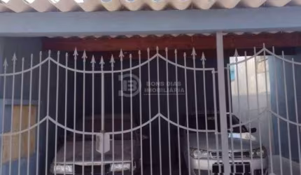 Sobrado à venda na Vila Carmosina em São Paulo | 9 dormitórios e 3 suítes