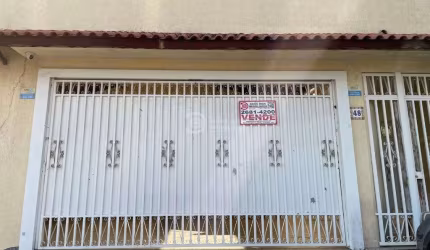 Casa à venda no Jardim Triana, São Paulo: 3 dormitórios, suíte, churrasqueira e hidro!