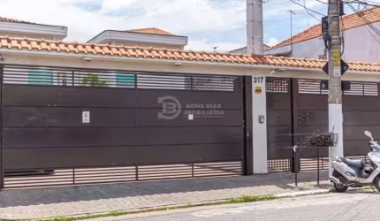 Sobrado em Condomínio de 3 Dormitórios com 2 Suítes e 2 Vagas de Garagem à Venda, Vila Moraes, Zona Sul