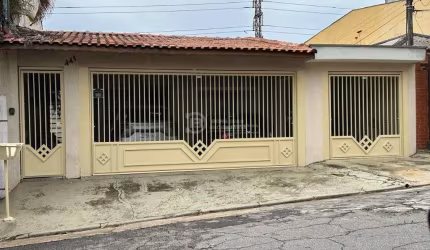 Imóvel com Duas casas térreas à venda - 3dorm e 2dorm - Vila Guilhermina