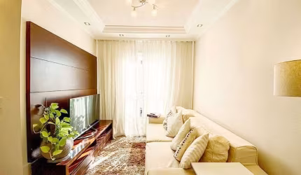 Apartamento á Venda no Jd São Carlos, 2 Dormitórios, 1 Vaga, 50m