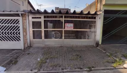 Sobrado de 4 Quartos com 1 Suíte e  2 Vagas de Garagem à Venda, Vila São Francisco