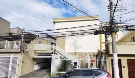 Sobrado com condomínio à venda - 3 quartos (1suíte) e 2 vagas de garagem - Penha