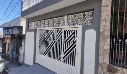Sobrado à venda no Parque das Paineiras, São Paulo: 3 dormitórios e 2 banheiros