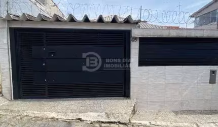Casa para alugar na Vila Ré, São Paulo - 3 dormitórios e churrasqueira!