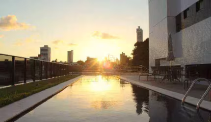 Apartamento com vista definitiva para o mar em Miramar - AP0355