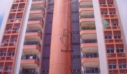 Apartamento com projetados e varanda/sacada no bairro de manaira - AP2470