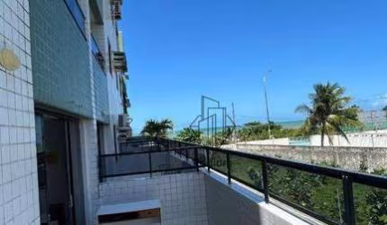 Apartamento com duas áreas privativas: varanda/sacada e terraço a beira mar da praia do Bessa - AP2627.