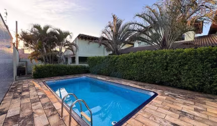 Casa para Venda em Suzano, Jardim Realce, 4 dormitórios, 4 suítes, 6 banheiros, 6 vagas