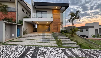 Casa em Condomínio para Venda em Mogi das Cruzes, Residencial Granja Anita, 4 dormitórios, 1 suíte, 4 banheiros, 4 vagas