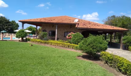 Fazenda com 8 quartos à venda, 870000 m² por R$ 3.500.000 - Jundiacanga - Araçoiaba da Serra/SP
