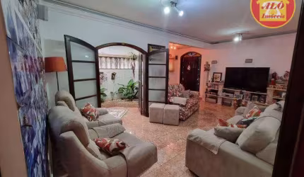 Casa com 3 quartos à venda, 100 m² por R$ 370.000 - Vila Cascatinha - São Vicente/SP
