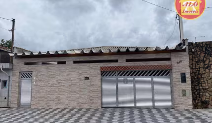 Casa com 4 dormitórios à venda por R$ 500.000,00 - Vila Antártica - Praia Grande/SP