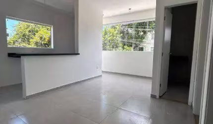 Casa com 3 quartos à venda, 69 m² por R$ 328.000