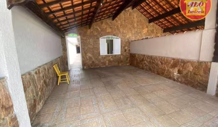 Casa com 3 dormitórios à venda, 194 m² por R$ 750.000 - Vila Guilhermina - Praia Grande/SP
