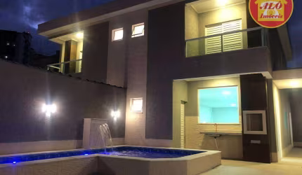 Sobrado com 3 quartos à venda, 135 m² por R$ 990.000 - Tupi - Praia Grande/SP