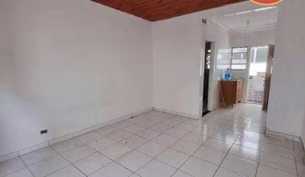 Kitnet com 1 quarto à venda, 26 m² por R$ 212.000 - Vila Guilhermina - Praia Grande/SP