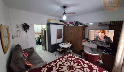 Kitnet com 1 quarto à venda, 25 m² por R$ 155.000 - Ocian - Praia Grande/SP