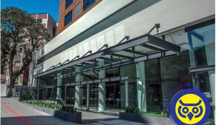 Sala Comercial, com 2 banheiros, Centro, Fpolis