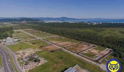 Lote em condomínio, com 475 m² à vemda, próximo à Canasvieiras e Ingleses no Real Parque Novo Norte, SC 403, Fpolis