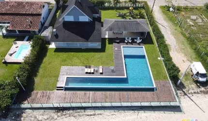 Casa com 4 dormitórios à venda, 211 m² por R$ 17.000.000,00 - Capri - São Francisco do Sul/SC