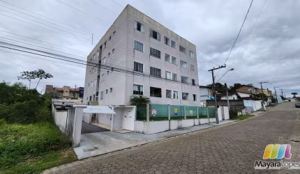 apto no centro de São Francisco do Sul.