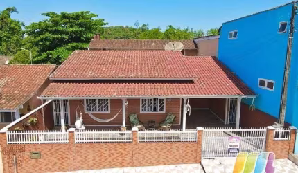 Casa com 3 dormitórios à venda por R$ 575.000,00 - Acaraí - São Francisco do Sul/SC