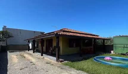 Casa com 2 dormitórios à venda, 95 m² por R$ 480.000 - Praia do Ervino - São Francisco do Sul/SC