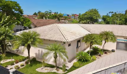 Casa com 3 dormitórios à venda, 288 m² por R$ 1.450.000,00 - Acaraí - São Francisco do Sul/SC