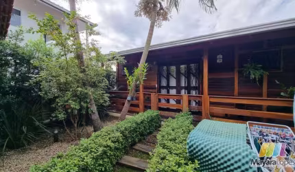 Casa beira mar na praia do Paulas em São Francisco do Sul