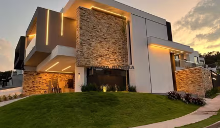 Casa com 4 quartos à venda na Rua Aristides Mariotti, Villaggio San Marco, Jundiaí por R$ 3.300.000