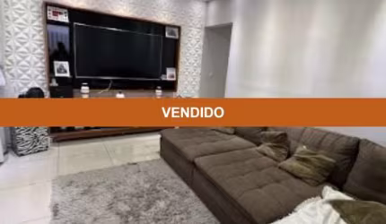 Casa com 3 quartos à venda na Rua Professor Laerte Ramos Carvalho, Jardim Trevo, Jundiaí por R$ 675.000