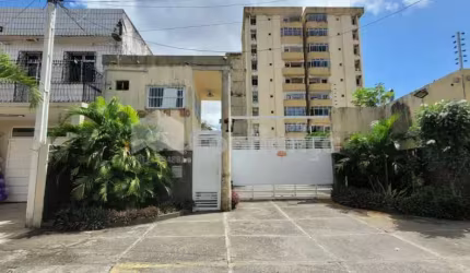 Apartamento à Venda no bairro Monte Castelo - Fortaleza