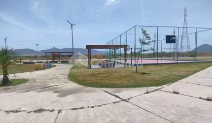 Lote/Terreno à Venda em Maracanau/CE