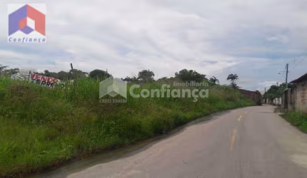 Terreno à venda em Maracanaú/CE