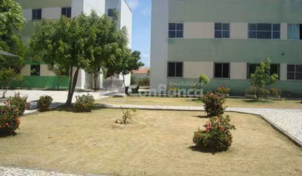 Apartamento à Venda no Bairro Cajazeiras em Fortaleza/CE