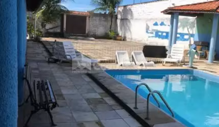 Casa à Venda no bairro Jardim Icaraí - Caucaia